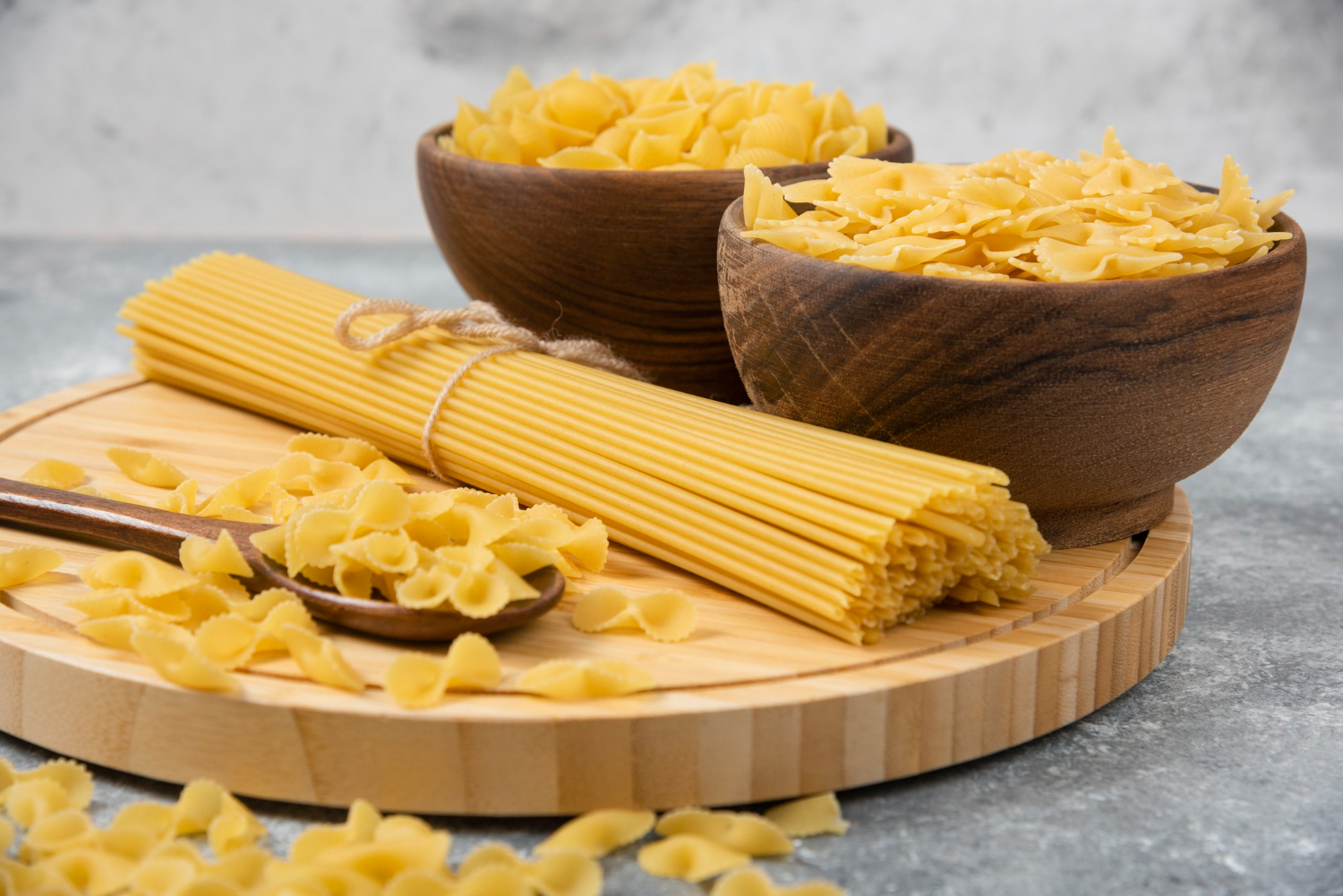 Discover essential tips and tricks of Oven Baking Pasta to achieve the perfect balance of flavors and textures in your baked pasta dishes.